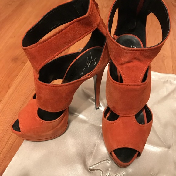 Giuseppe Zanotti Heels - Picture 5 of 8